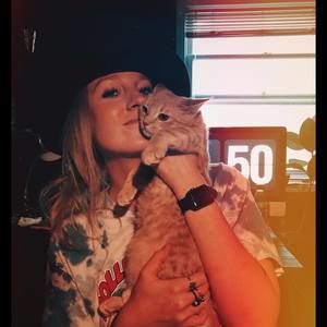 Meet your Posher, Alexis